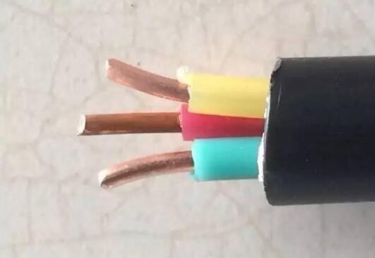 ������ô���Ų����򵽼ٵ��ߣ�����������3���üٵ����������Σ�